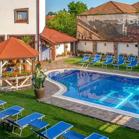Hotel Korona 4*